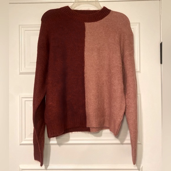 NWT Vigoss x Anthropologie Women’s Colorblock Sweater Red/Pink - Picture 5 of 9